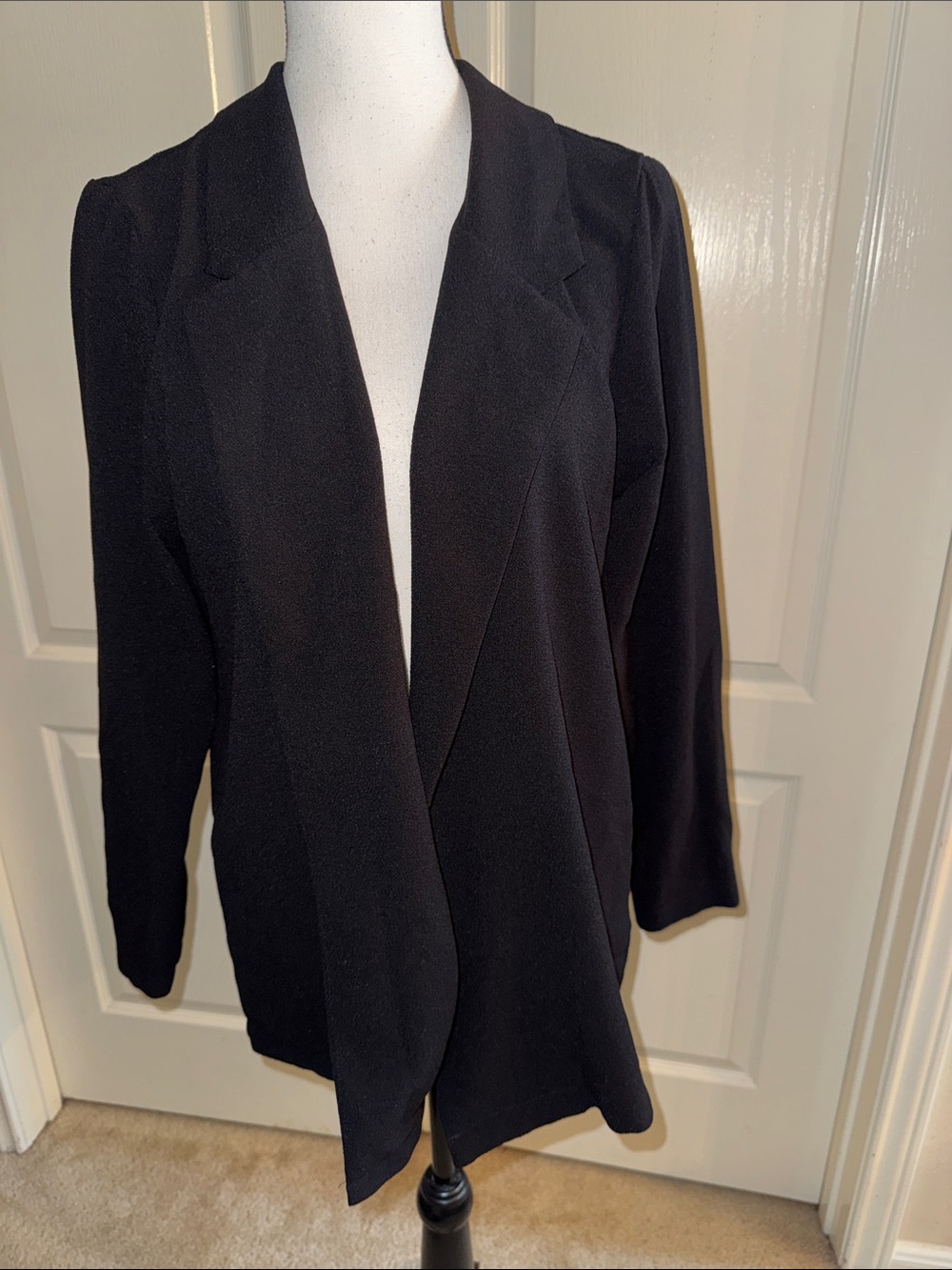 Black Open-Front Blazer Jacket - Size Medium
